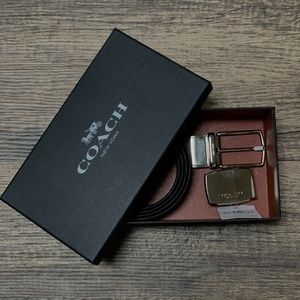 Boxed Plaque And Harness Buckle Reversible Belt